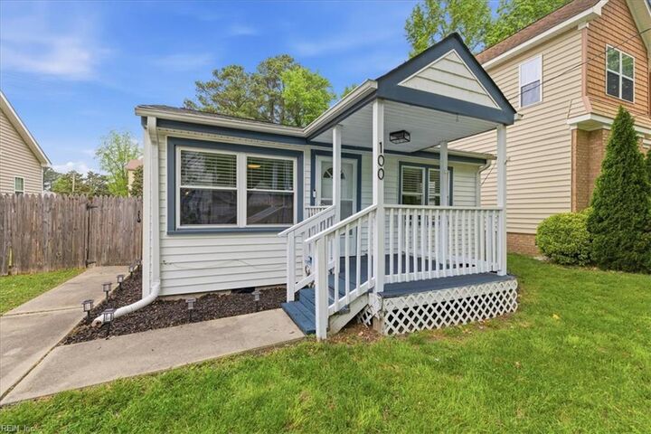Property Photo:  100 Columbus Ave  VA 23321 