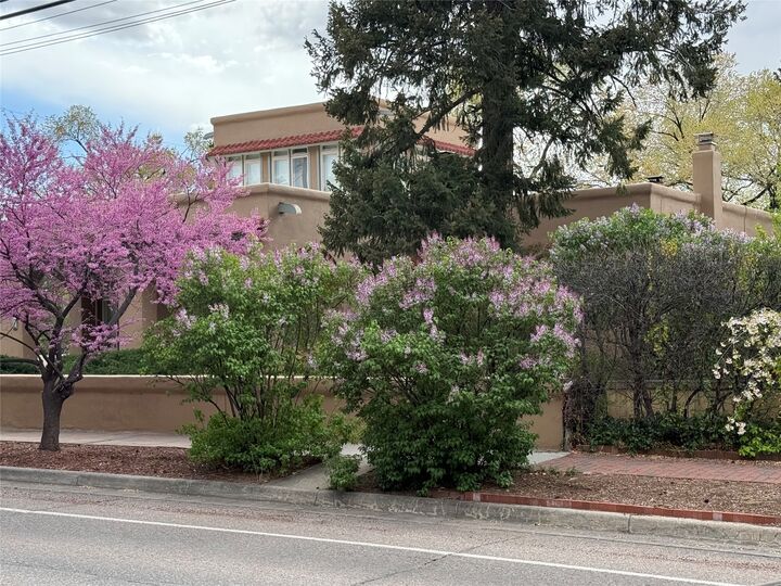 Property Photo: 728 Don Gaspar Avenue 1A & 1B NM 87505