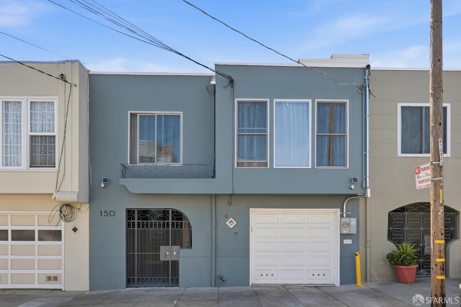Property Photo:  150 Dartmouth Street  CA 94134 