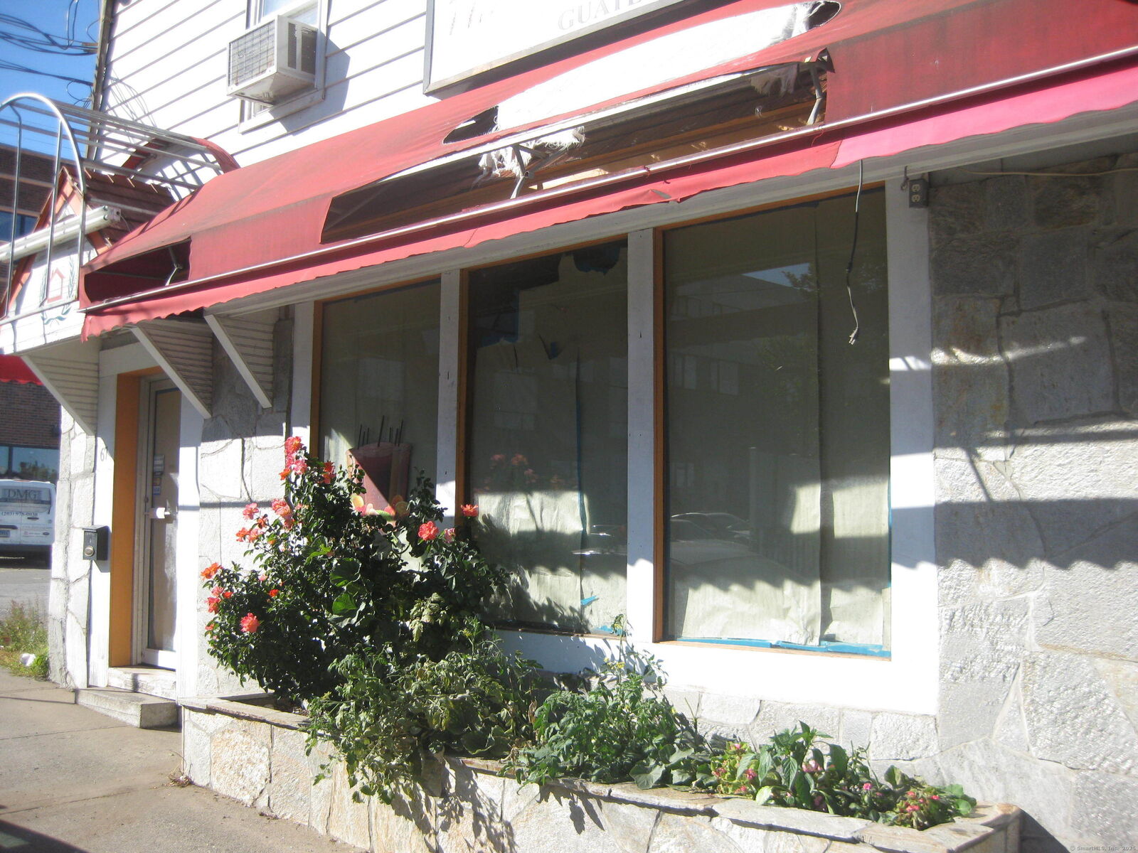Property Photo:  63 Selleck Street  CT 06902 