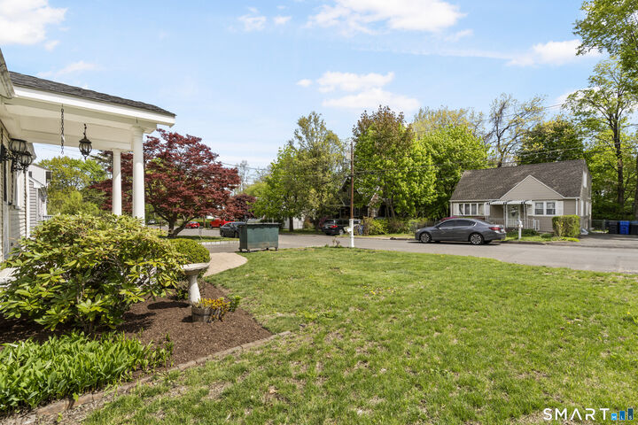Property Photo:  40 Hakim St Extension  CT 06810 