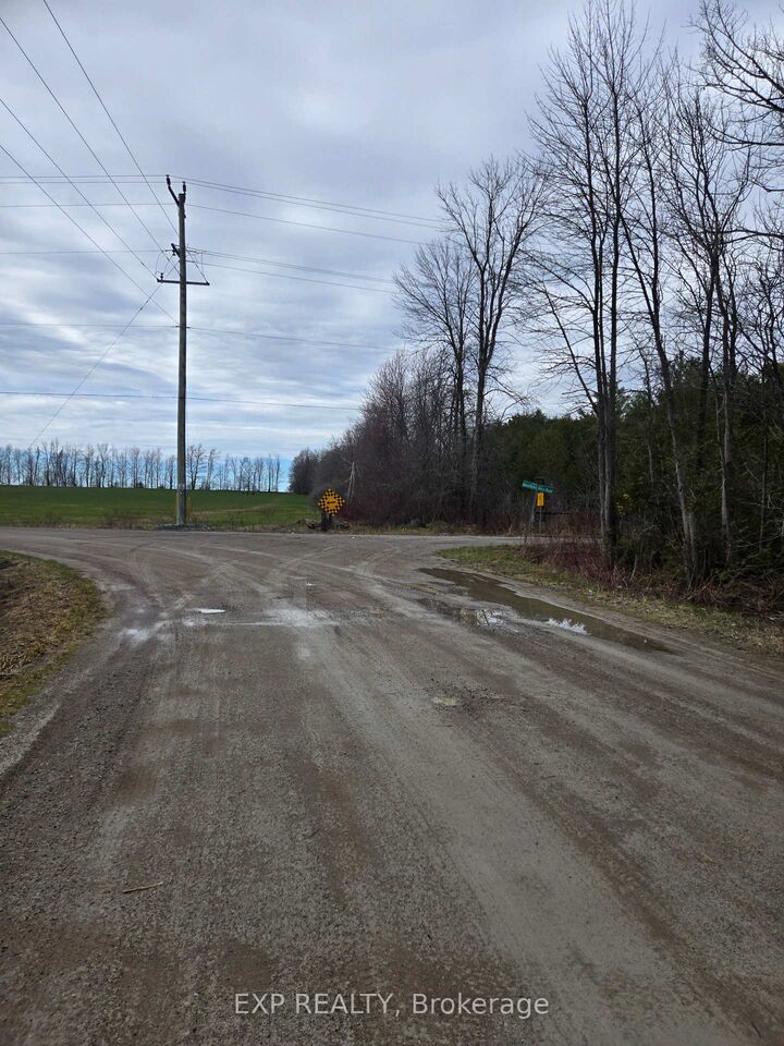 Property Photo:  5496 Fairvalley Road, Ramara Road  ON L3V 0P6 