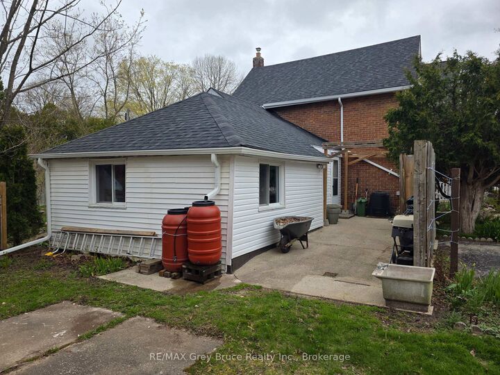 Property Photo: 648 9th Street E ON N4K 1P7