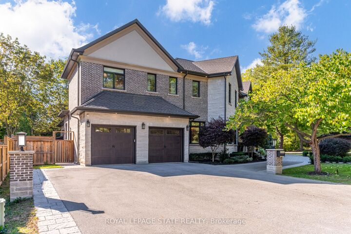 Property Photo: 126 McGregor Crescent ON L9G 1B5