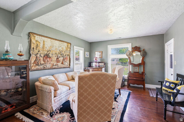 Property Photo:  499 W Center St  UT 84750 