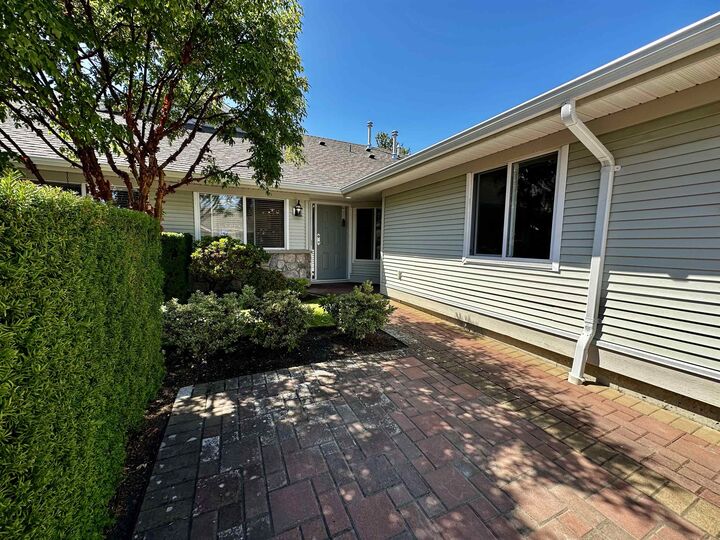 Property Photo: 17516 4 Avenue 34 BC V3S 0R9