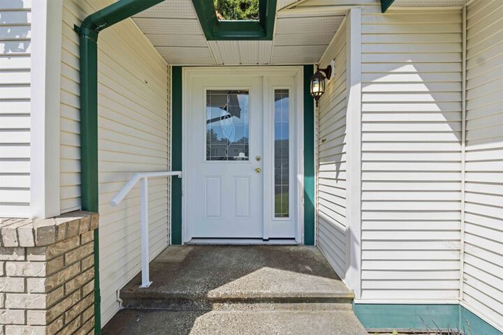 Property Photo: 11915 238A Street BC V4R 2B2