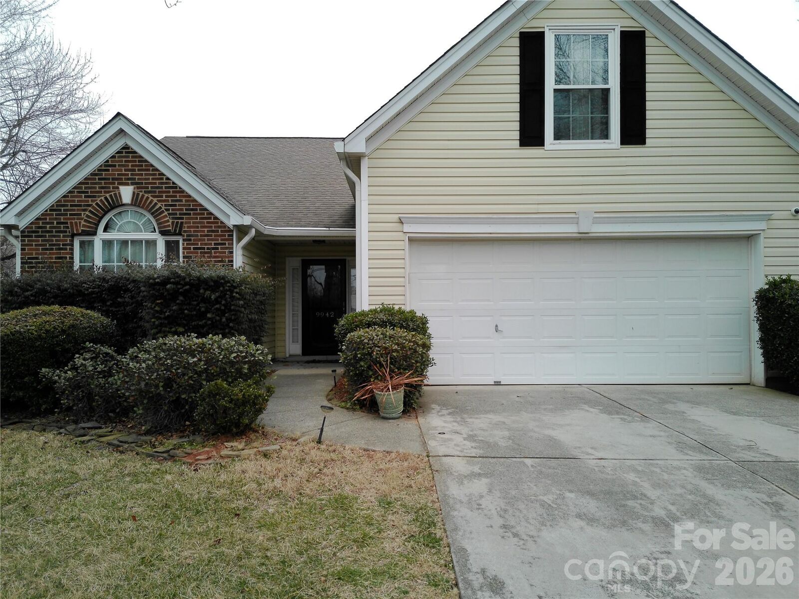 Property Photo:  9942 Gray Dove Court  NC 28216 