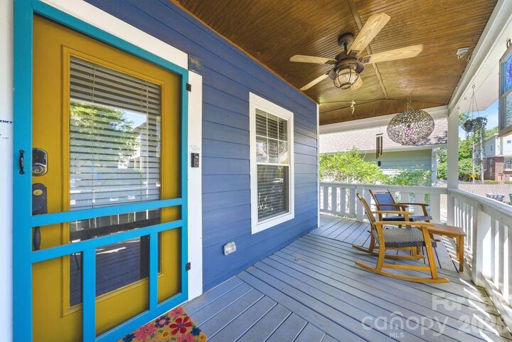 Property Photo:  734 Herrin Avenue  NC 28205 