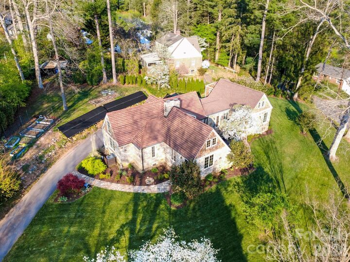 Property Photo:  84 Arthur Road  NC 28806 