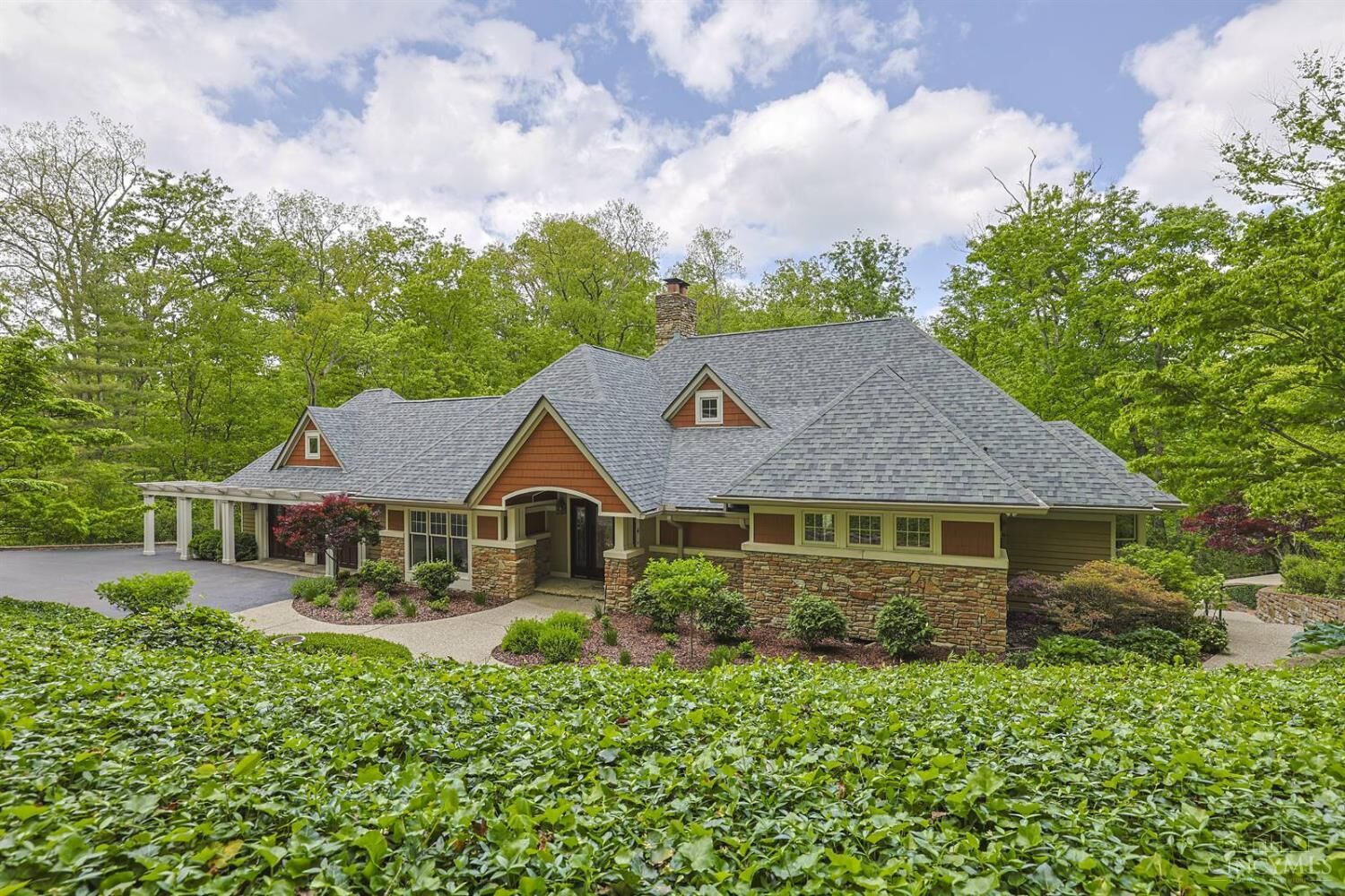 Property Photo:  7730 Annesdale Drive  OH 45243 