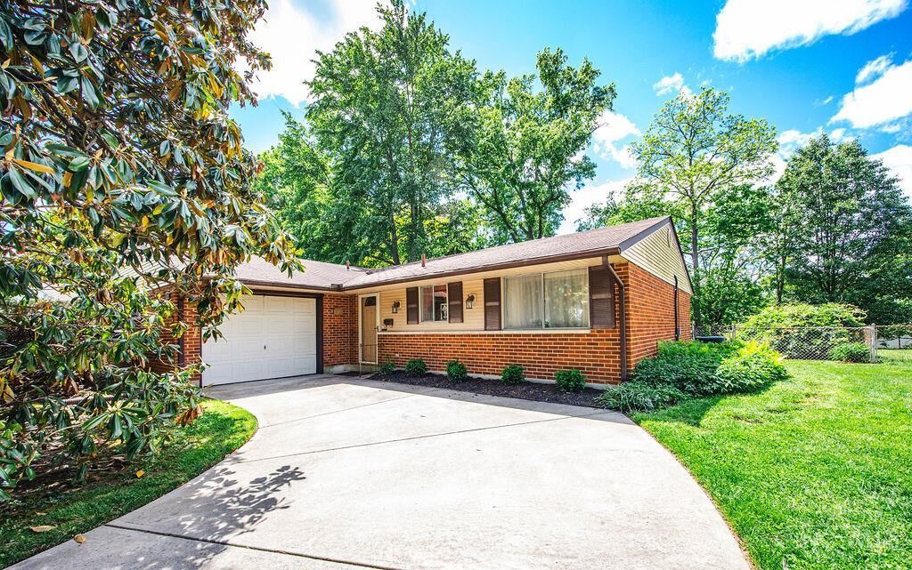 Property Photo:  119 Brandenburg Drive  OH 45140 