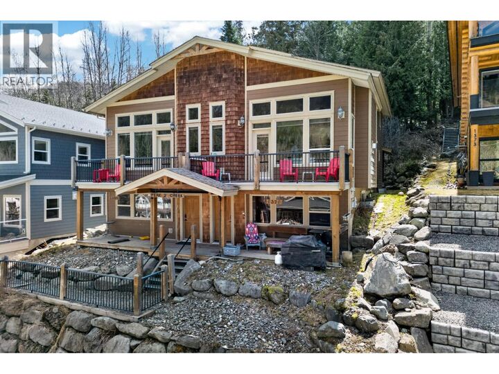 1371 Burfield Drive — photo 1