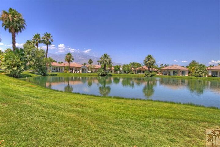 Property Photo:  468 Sunningdale Drive  CA 92270 