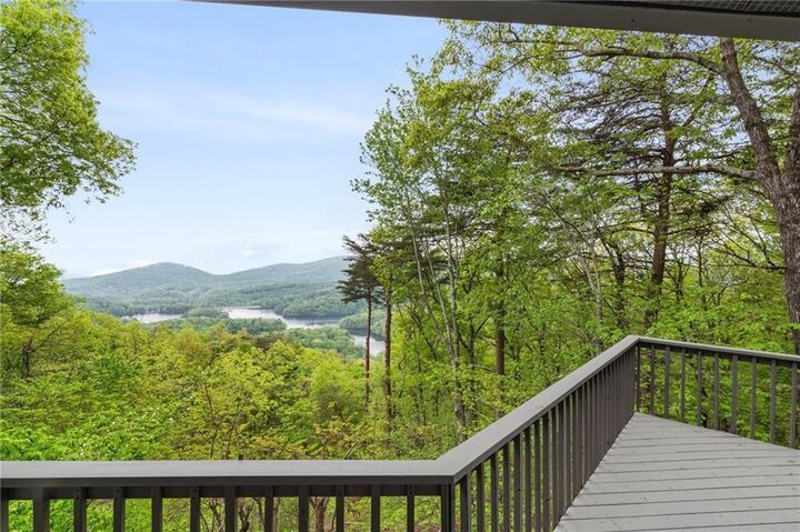 Property Photo: 141 Wood Fern Knoll GA 30143