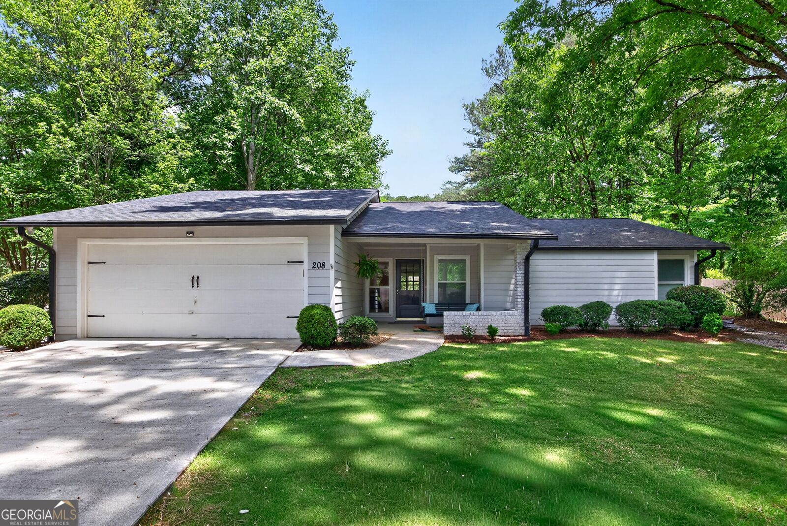 Property Photo:  208 Driftwood Lane  GA 30269 