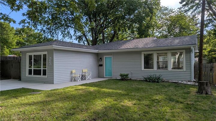 Property Photo:  5335 Maple Street  KS 66202 