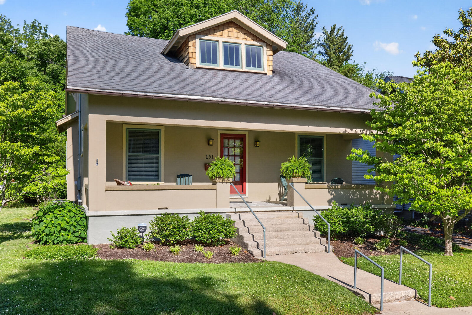Property Photo:  151 St Mildreds Court  KY 40422 