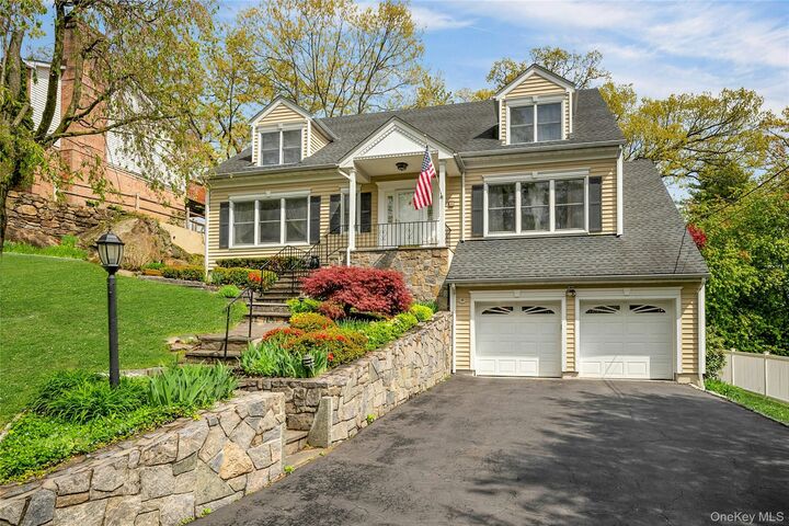 Property Photo:  25 Bellain Avenue  NY 10528 