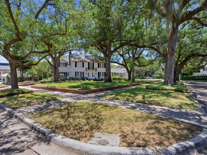 Property Photo:  3424 Jean Circle  FL 33629 