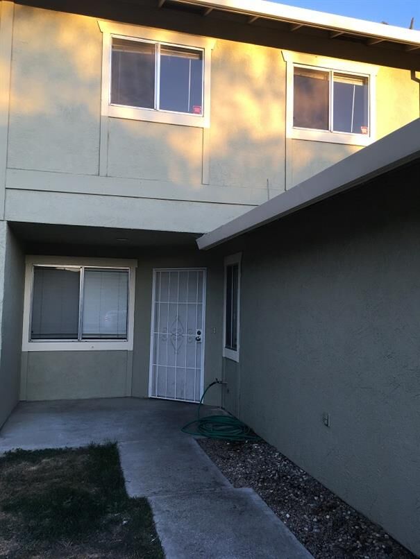 Property Photo:  80 Portola Way 102  CA 95376 