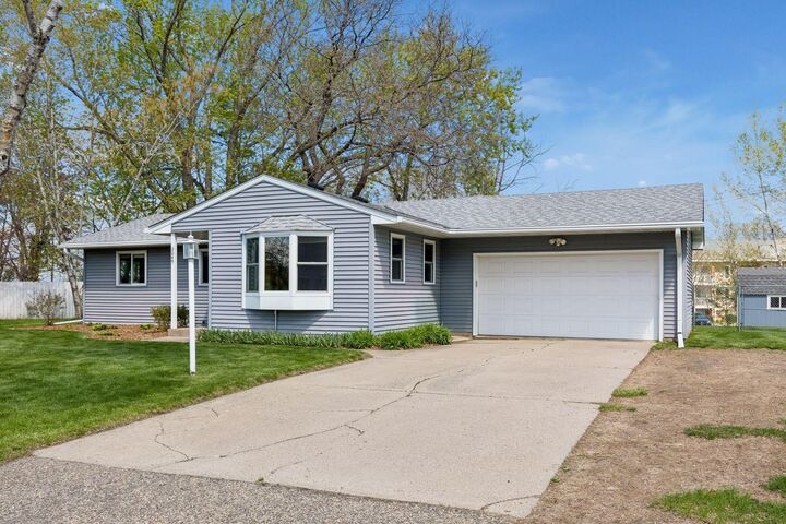 Property Photo:  2049 Bluestone Lane  MN 55122 