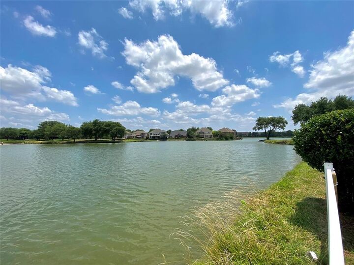 Property Photo:  5120 Plantation Lane  TX 75035 