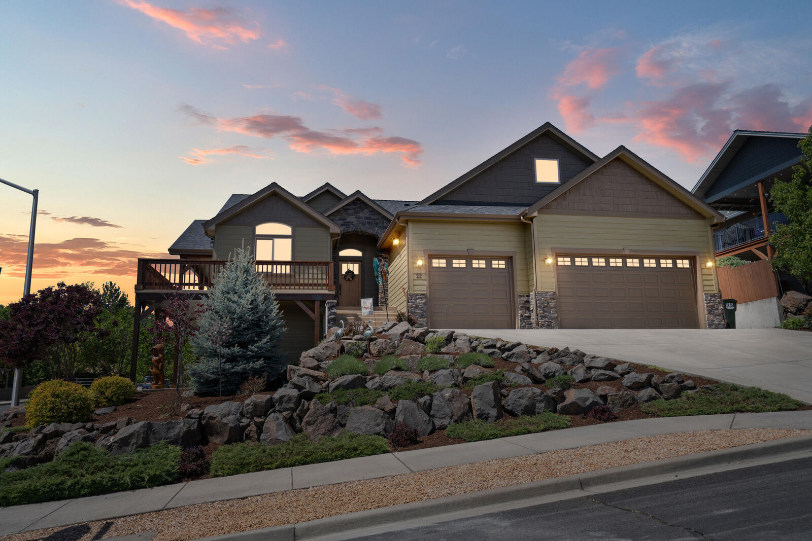 Property Photo:  22 Terra Linda Court  OR 97524 