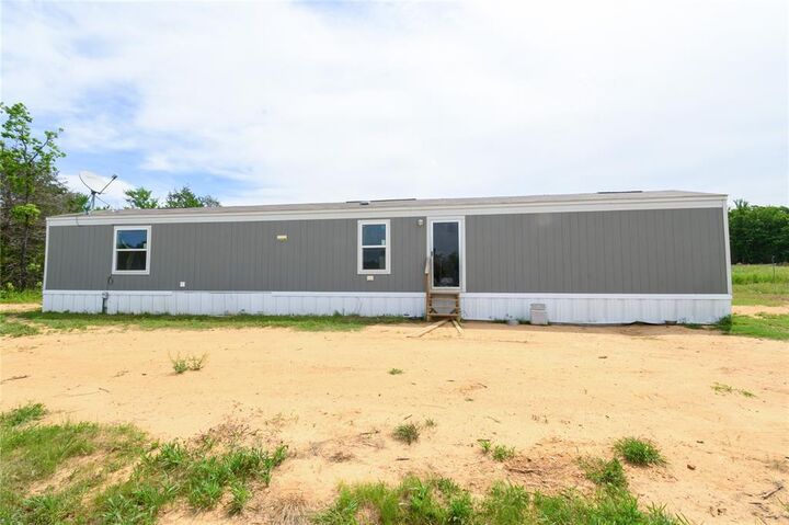 Property Photo:  38570 Ew 1300 Ns 3590 Road  OK 74868 