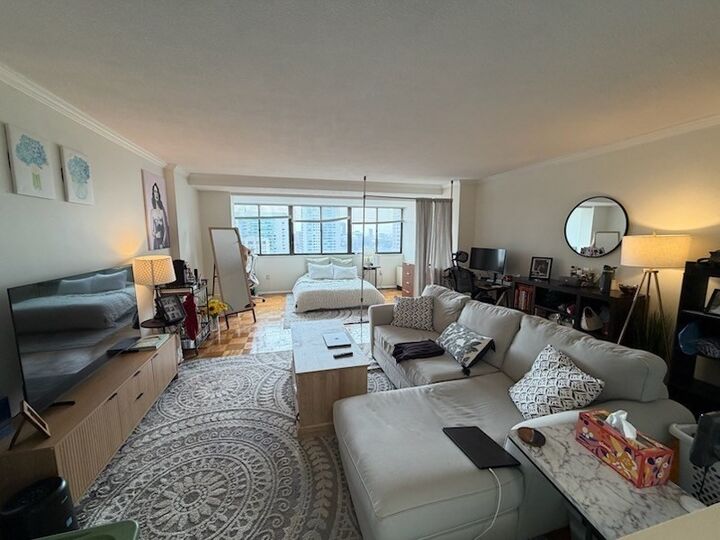 Property Photo: 9 Hawthorne Place 10P MA 02114