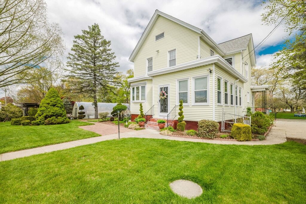 Property Photo:  18 Central Ave  MA 02771 