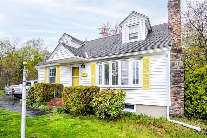 Property Photo: 168 Apricot St MA 01603