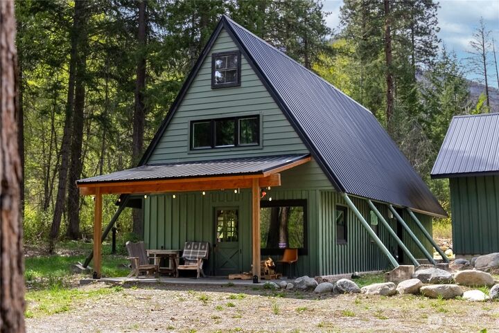 Property Photo:  211 W Buttermilk Creek Road  WA 98856 