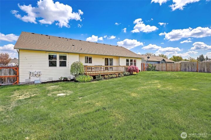 Property Photo:  1148  Central Drive  WA 98282 