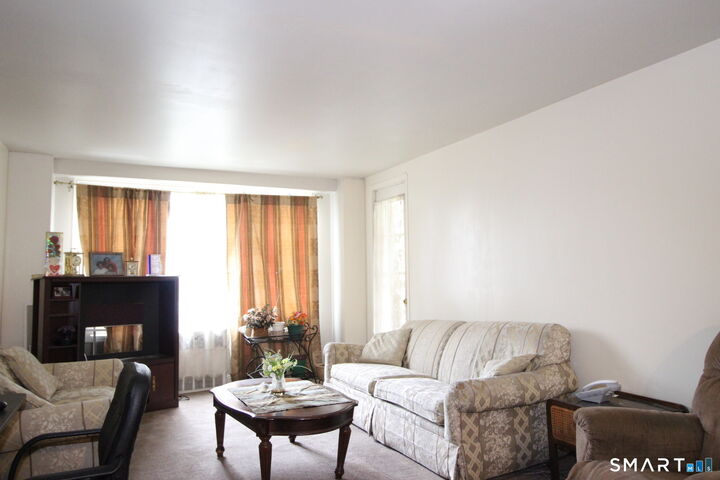 Property Photo:  71 Strawberry Hill Avenue 221  CT 06902 
