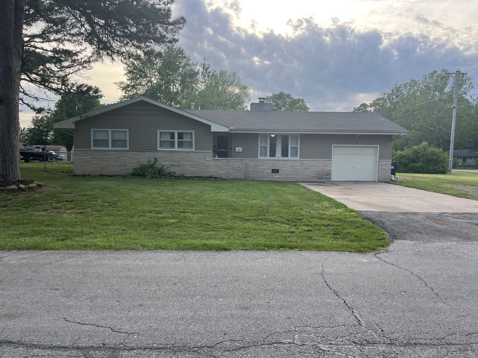 Property Photo: 1307 Porter Avenue MO 65605