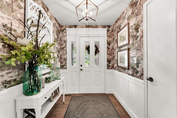 Property Photo:  2341 S Laurel Avenue  MO 65807 