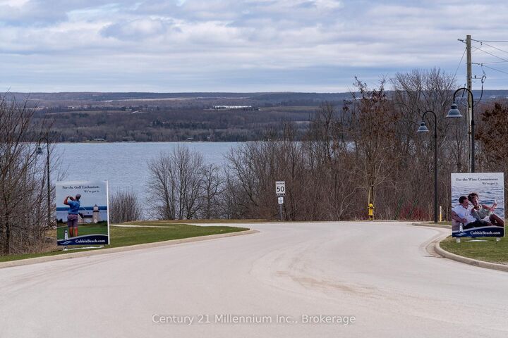 Property Photo:  312 Telford Trail  ON N0H 1S0 