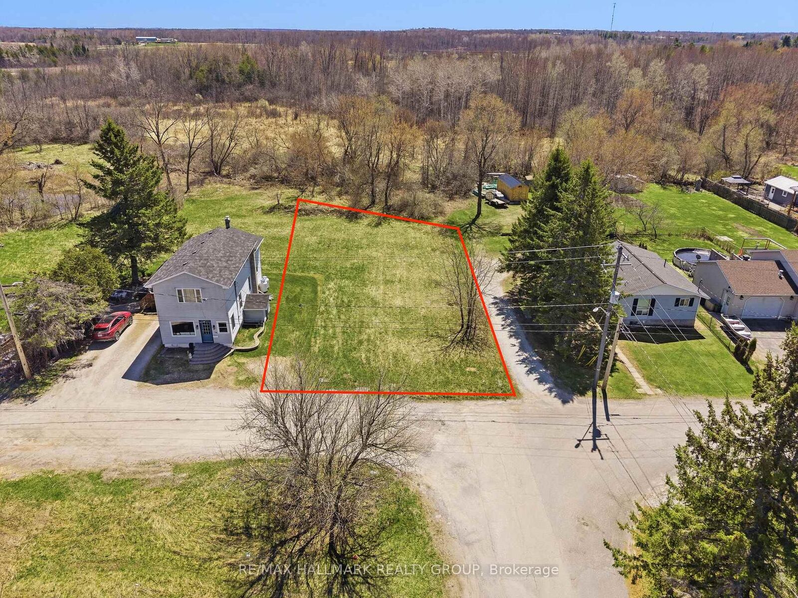 Property Photo:  32 Brock Street N  ON K7H 1Z1 