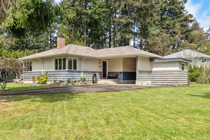 4047 Haro Rd — photo 1