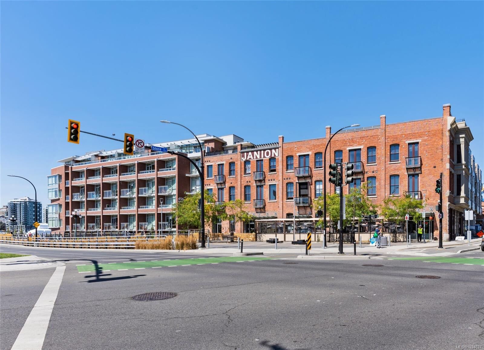 Property Photo: 456 Pandora Ave 211 BC V8W 0E3