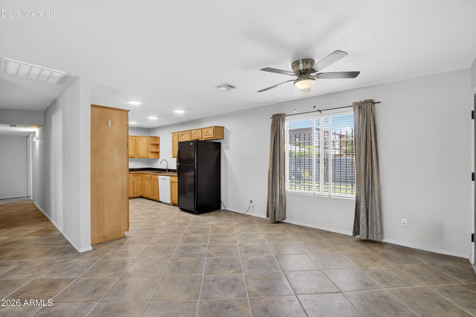 Property Photo: 2215 W Butler Drive AZ 85224
