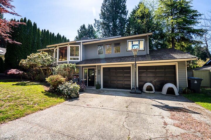 Property Photo: 12710 19 Avenue BC V4A 5T7
