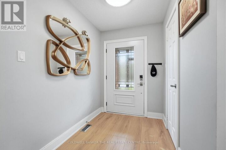 Property Photo:  661 Fothergill Blvd Avenue  ON L7L 6E5 