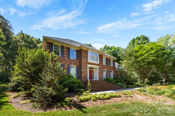 Property Photo:  625 Greenbrook Parkway  NC 28104 