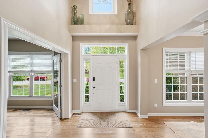 Property Photo:  5445 Cypress Court  OH 43082 