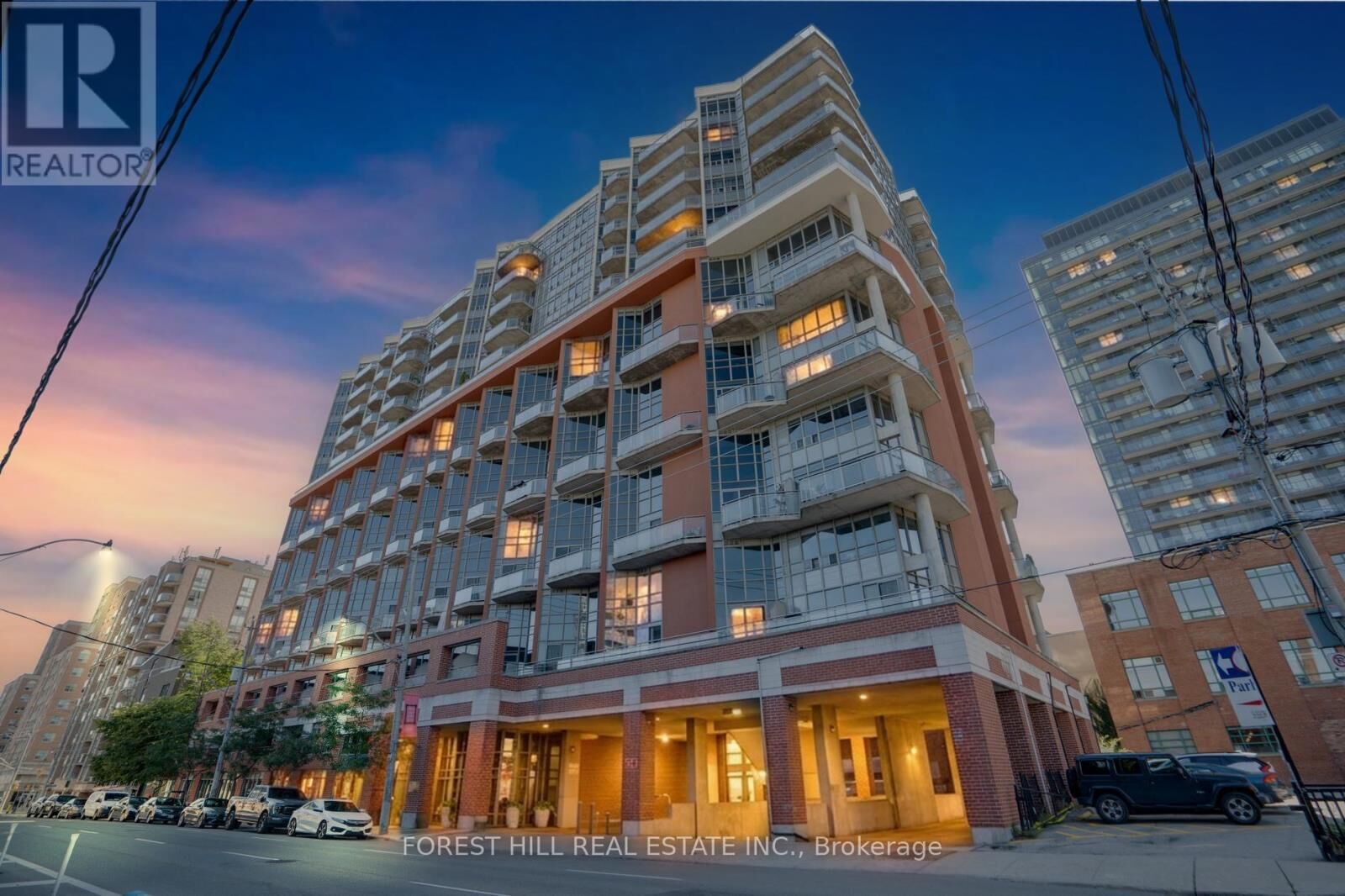 Property Photo: 255 Richmond Street East 824 ON M5A 4T7