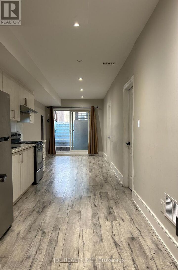 Property Photo:  105B Pitt Ave. Avenue Basement  ON M1L 2R5 