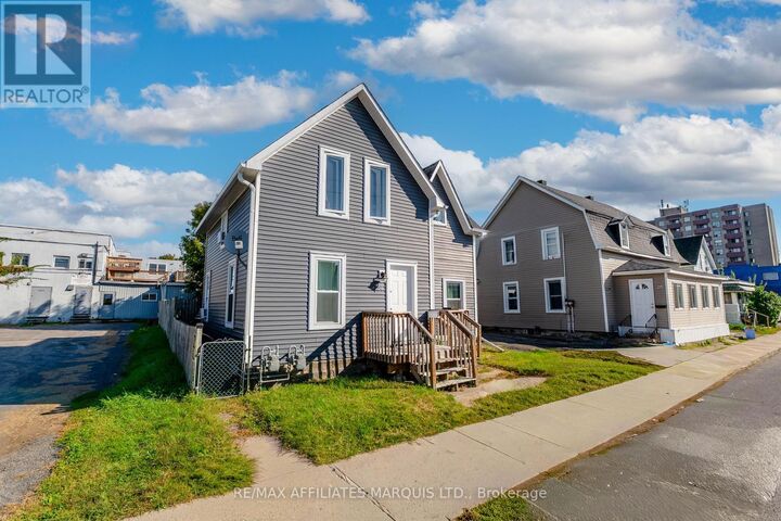 Property Photo:  24 Lennox Street  ON K6H 1G8 