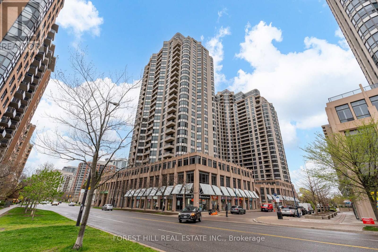 Property Photo:  5 Northtown Way 2305  ON M2N 7A1 
